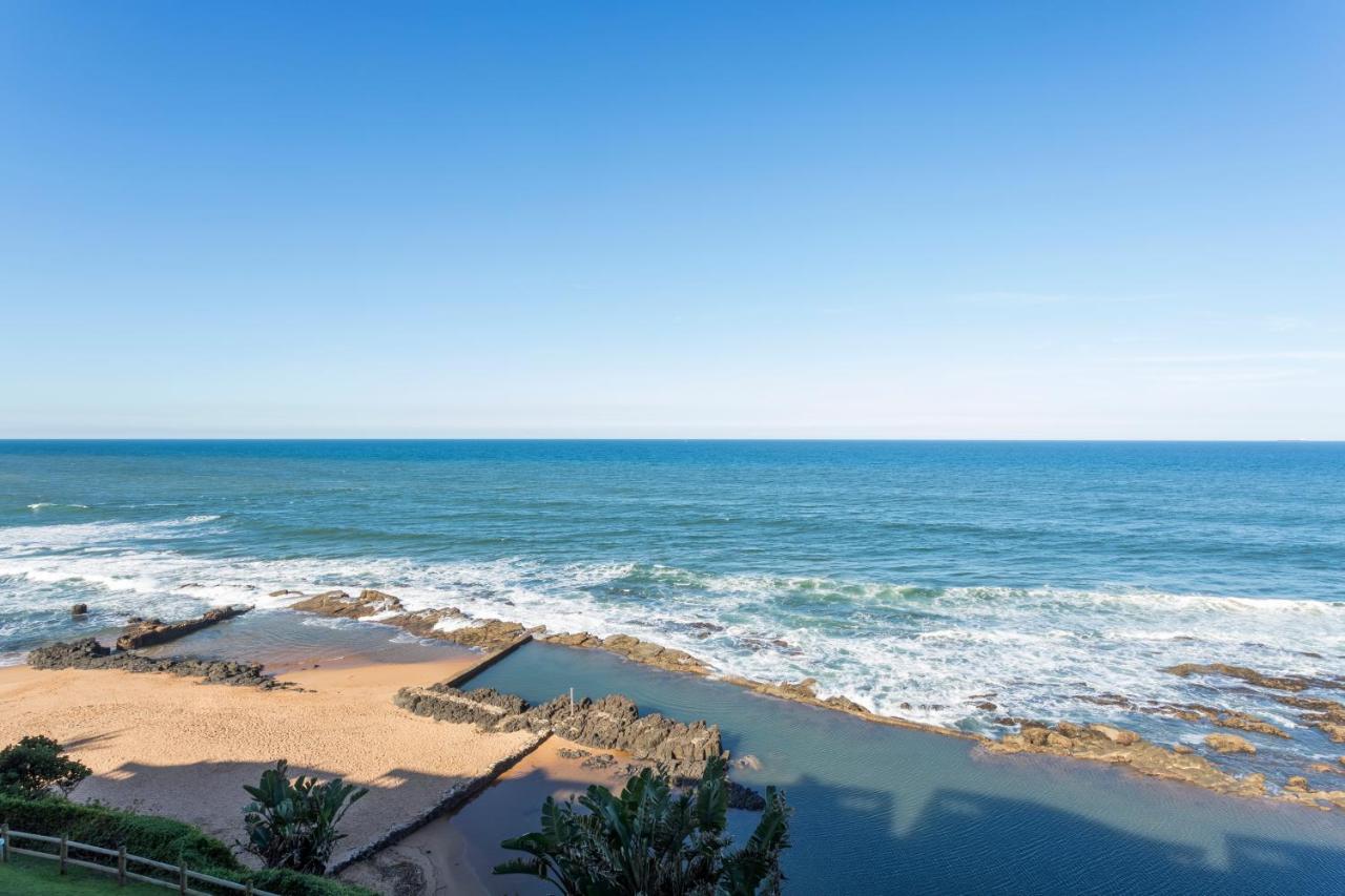 Ocean Blue At Chakas Cove, Beachfront * Ballito